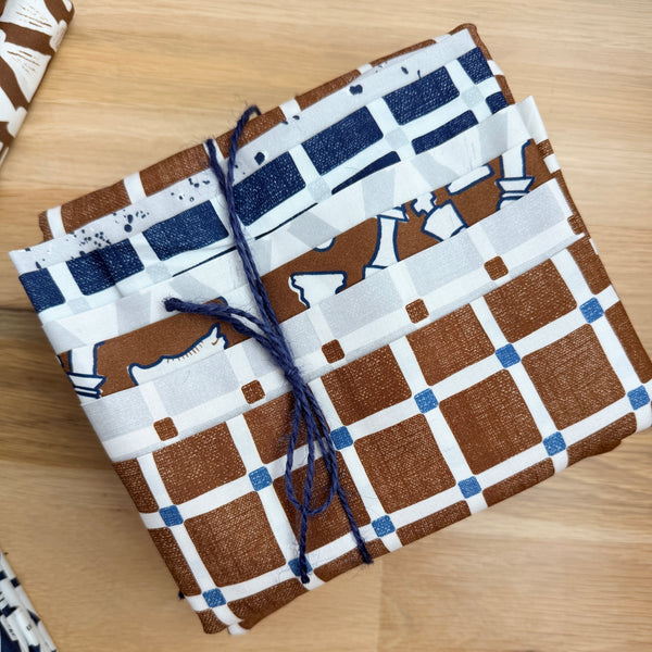 (Random Selection) Henry Fabrics Half Yard Bundle