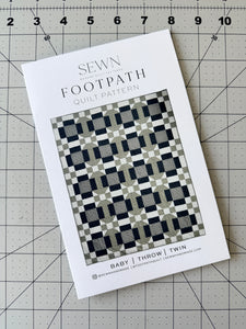 SH118 Footpath Quilt PAPER Pattern (Wholesale Bundle)