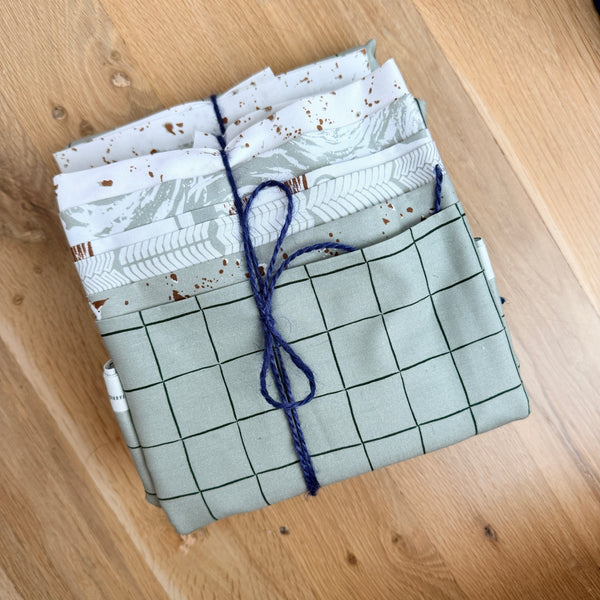 (Random Selection) Oliver Fabrics Half Yard Bundle